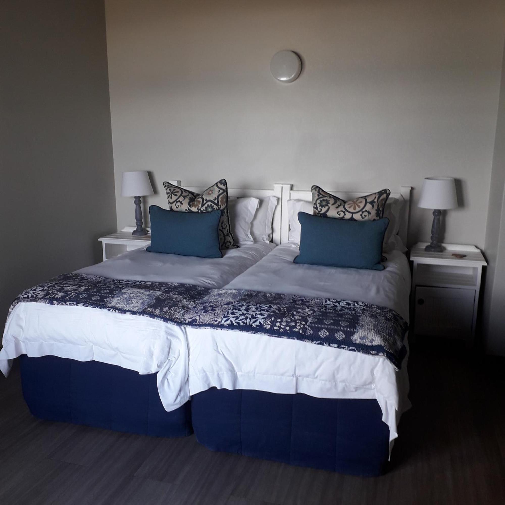 Little Rock Guesthouse Groot-Jongensfontein Rum bild
