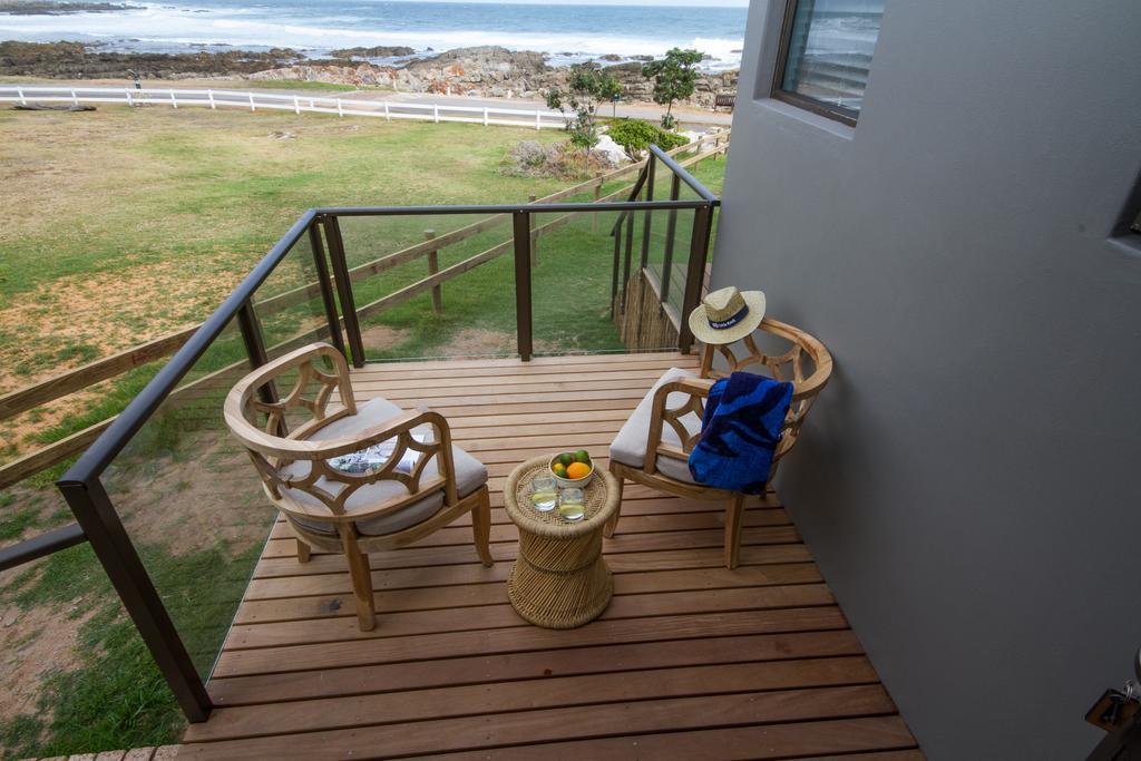 Little Rock Guesthouse Groot-Jongensfontein Exteriör bild